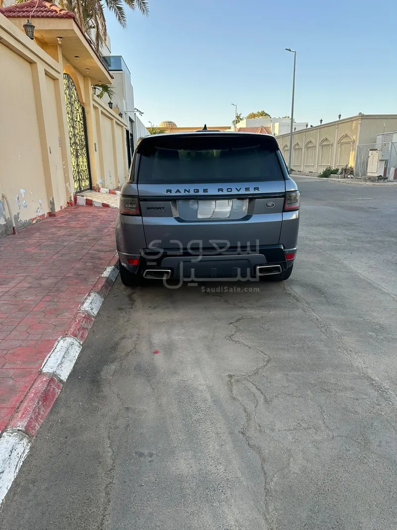 2020 لاند روفر رينج روفر سبورت اتش اس اي