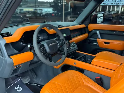 2023 لاند روفر ديفيندر 90