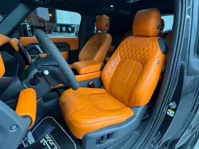 2023 لاند روفر ديفيندر 90