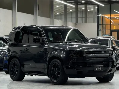 2023 لاند روفر ديفيندر 90