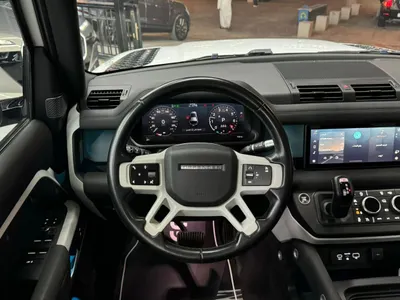 2021 لاند روفر ديفيندر 110
