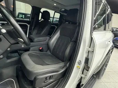 2021 لاند روفر ديفيندر 110