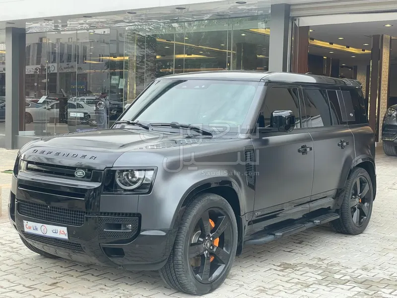 2023 لاند روفر ديفيندر إصدار كارباثيان