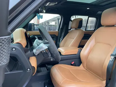 2023 لاند روفر ديفيندر إصدار كارباثيان