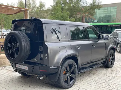 2023 لاند روفر ديفيندر إصدار كارباثيان