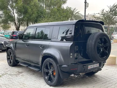 2023 لاند روفر ديفيندر إصدار كارباثيان