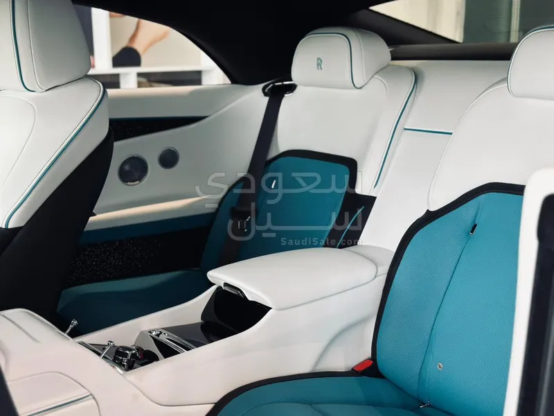 2026 رولز رويس سبيكتر