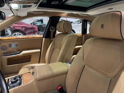 2016 رولز رويس قوست