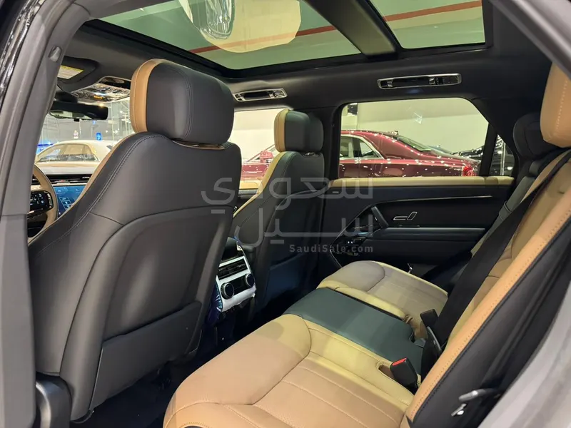 2026 لاند روفر رينج روفر سبورت اس اي