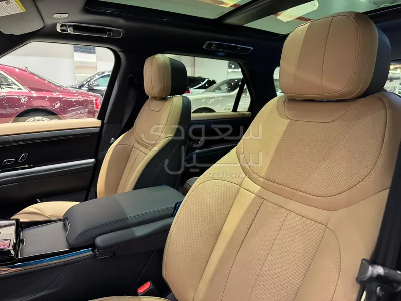 2026 لاند روفر رينج روفر سبورت اس اي