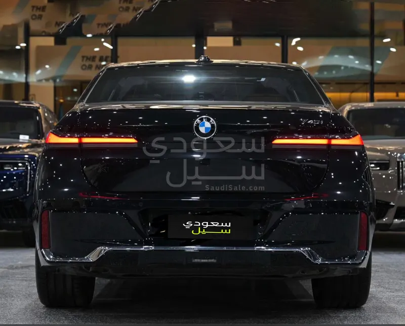 2026 بي ام دبليو الفئة السابعة 740أي