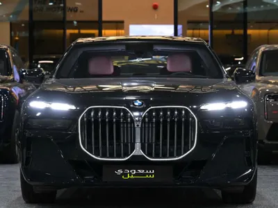 2026 بي ام دبليو الفئة السابعة 740أي