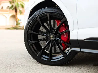 2021 لمبرجيني اوروس