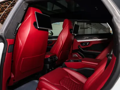 2021 لمبرجيني اوروس