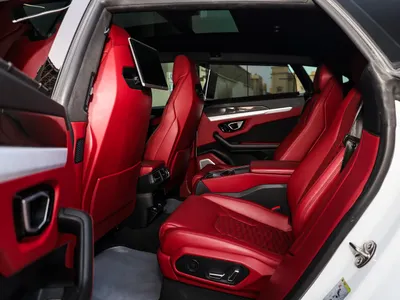 2021 لمبرجيني اوروس