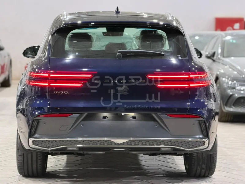2026 جينيسيس جي في 70