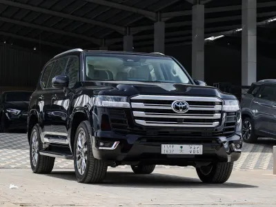 2026 تويوتا لاند كروزر جي اكس ار4