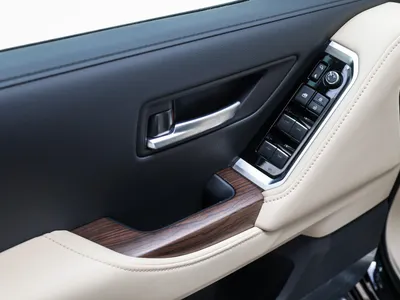 2026 تويوتا لاند كروزر جي اكس ار4