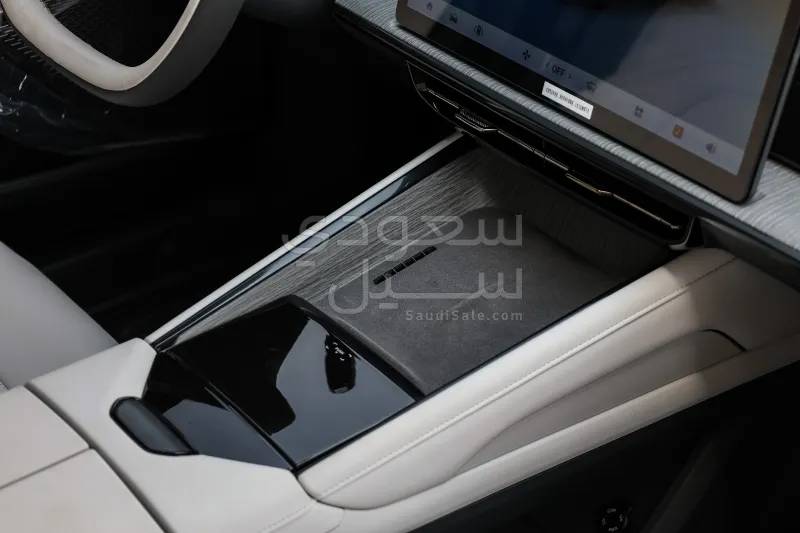 2026 دونج فينج شاين