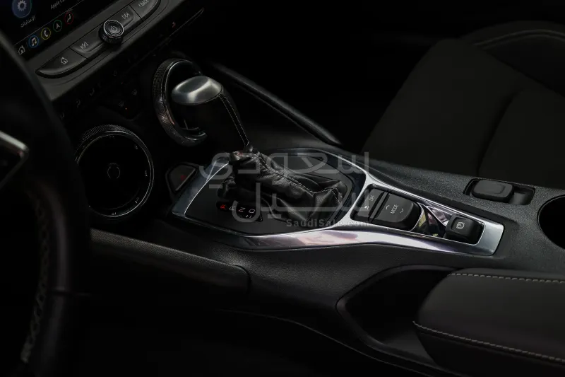 2023 شفروليه كمارو ار اس