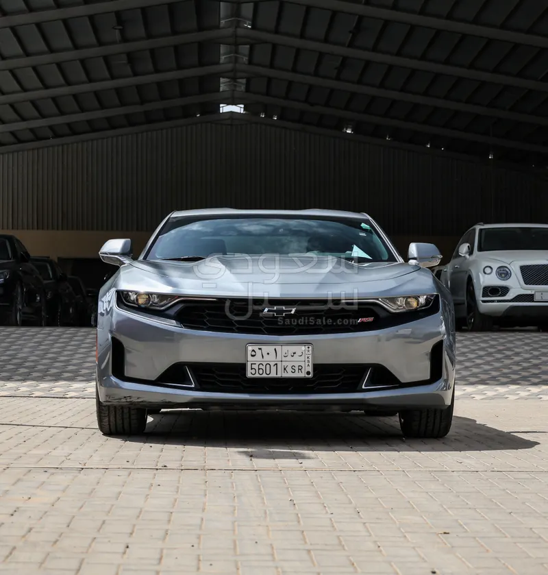 2023 شفروليه كمارو ار اس