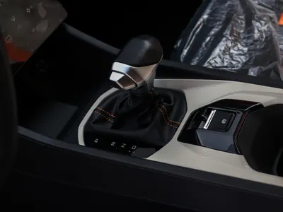 2026 دونج فينج شاين