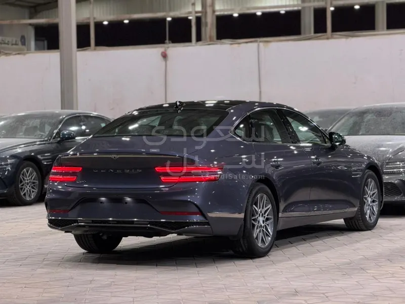 2026 جينيسيس جي 80