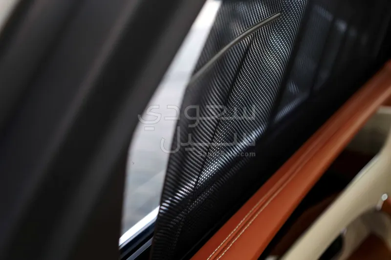 2017 بنتلي بنتايجا اس يو في