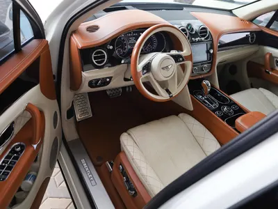 2017 بنتلي بنتايجا اس يو في