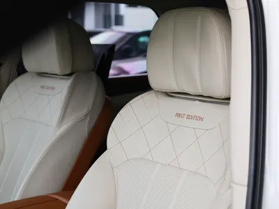 2017 بنتلي بنتايجا اس يو في