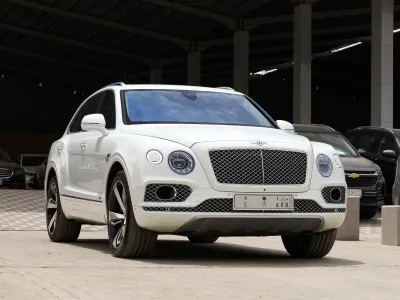 2017 بنتلي بنتايجا اس يو في