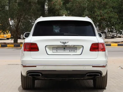 2017 بنتلي بنتايجا اس يو في