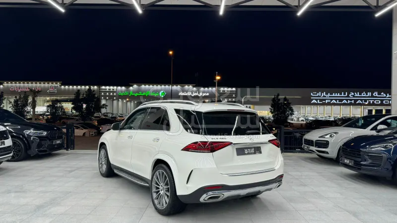 2022 مرسيدس - بنز جي إل إي 350