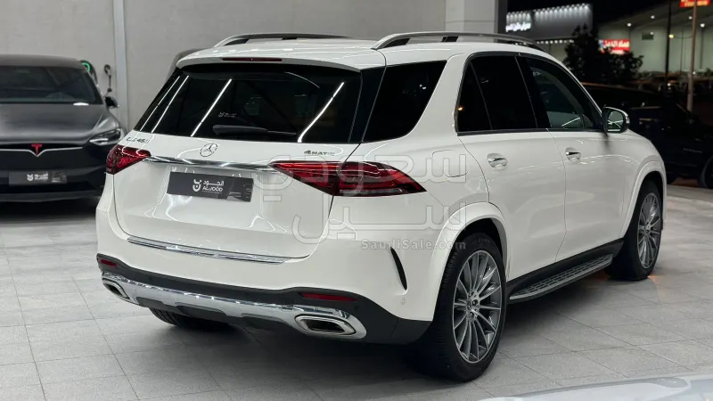 2022 مرسيدس - بنز جي إل إي 350