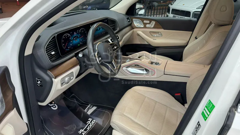 2022 مرسيدس - بنز جي إل إي 350