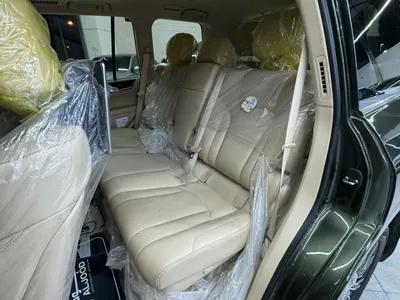 2021 لكزس إل إكس 570