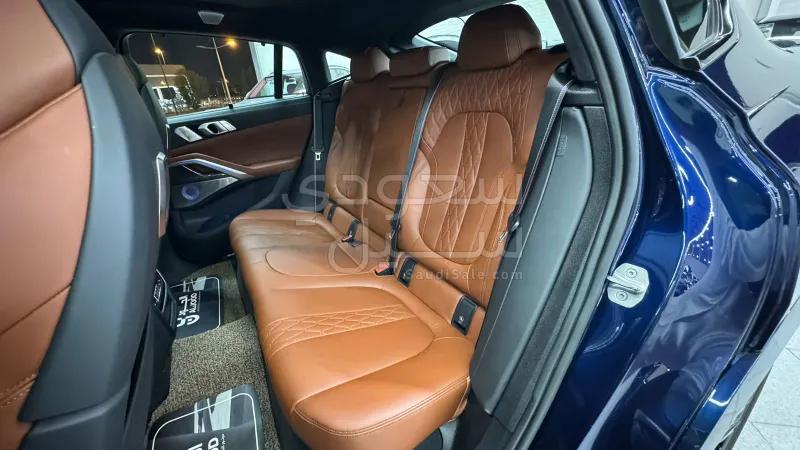 2024 بي ام دبليو الفئة اكس 6 إم كومبيتيشن