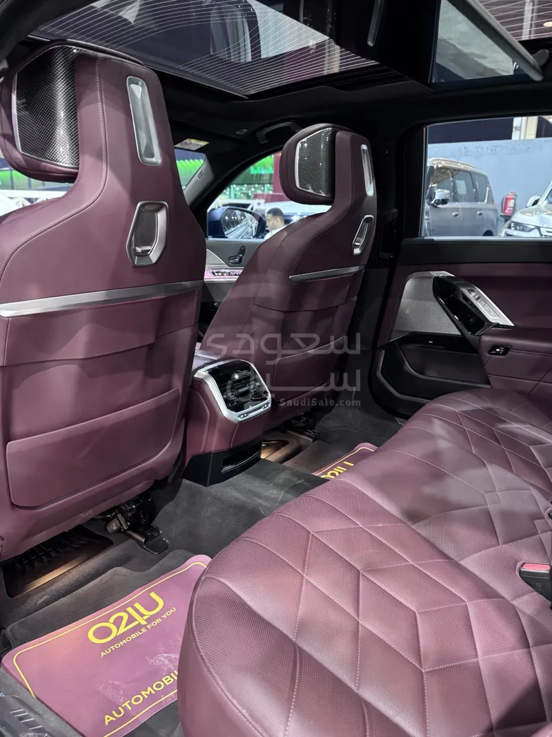 2024 بي ام دبليو الفئة السابعة 735أي