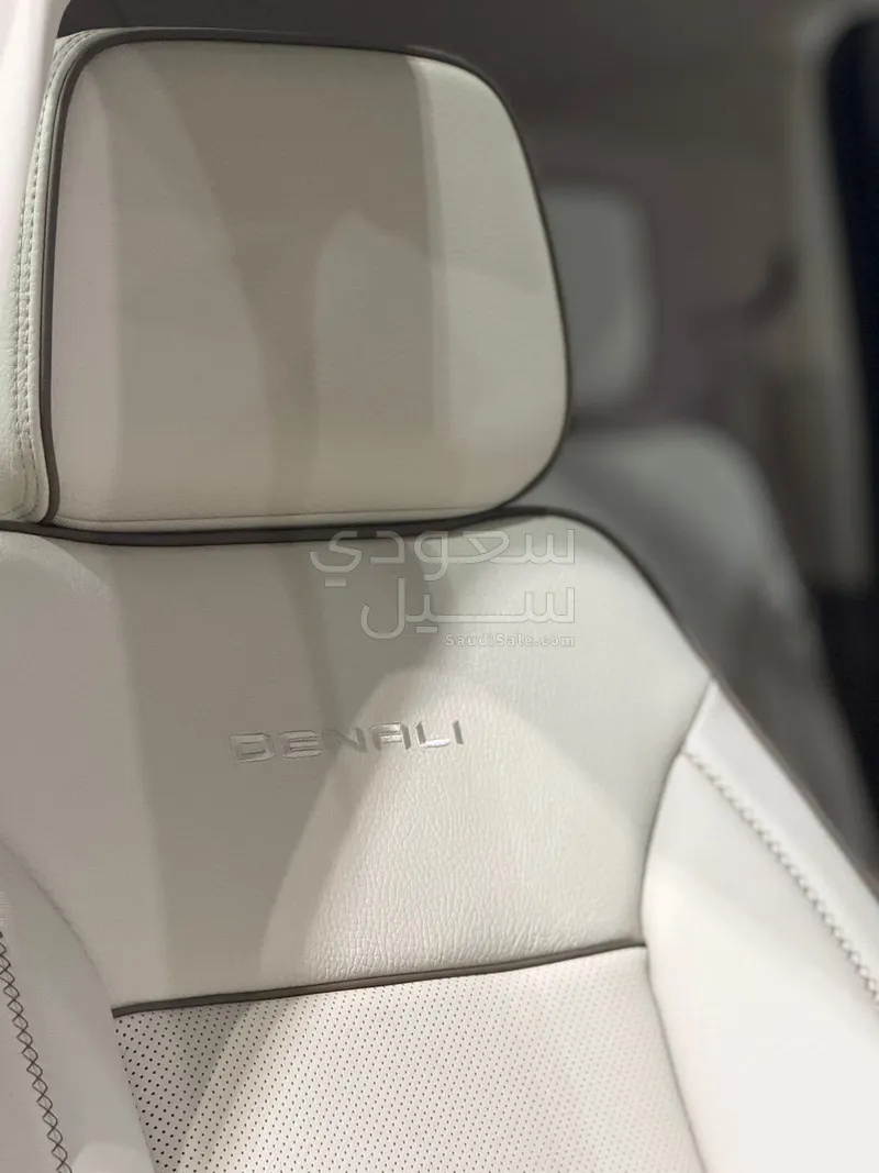 2024 جي ام سي يوكون دينالي