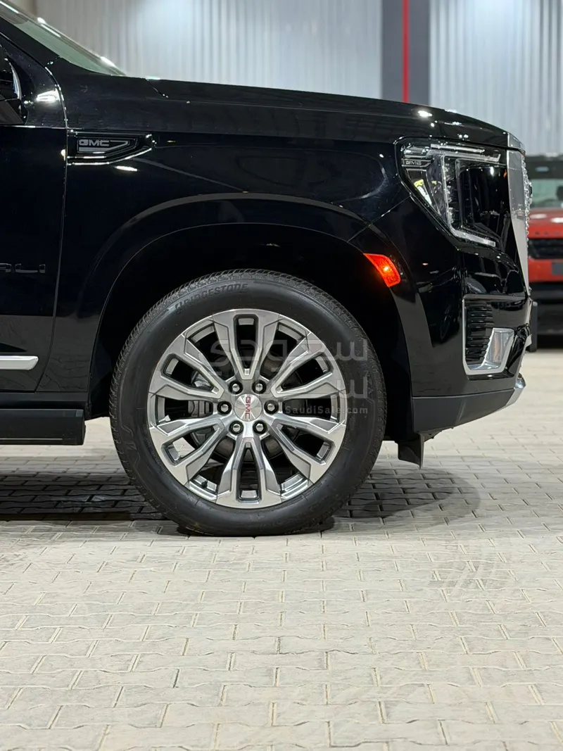 2024 جي ام سي يوكون دينالي