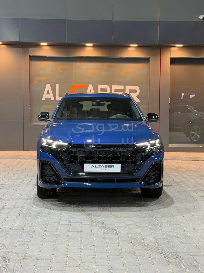 2025 اودي كيو 8