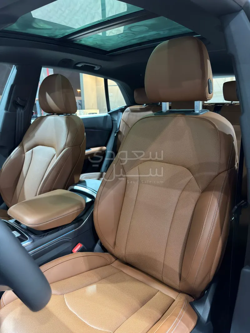 2025 اودي كيو 8