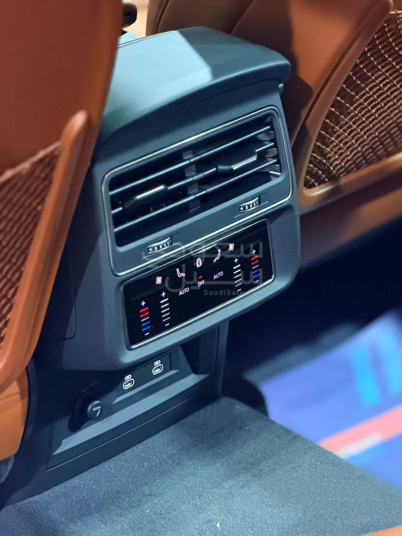 2025 اودي كيو 8