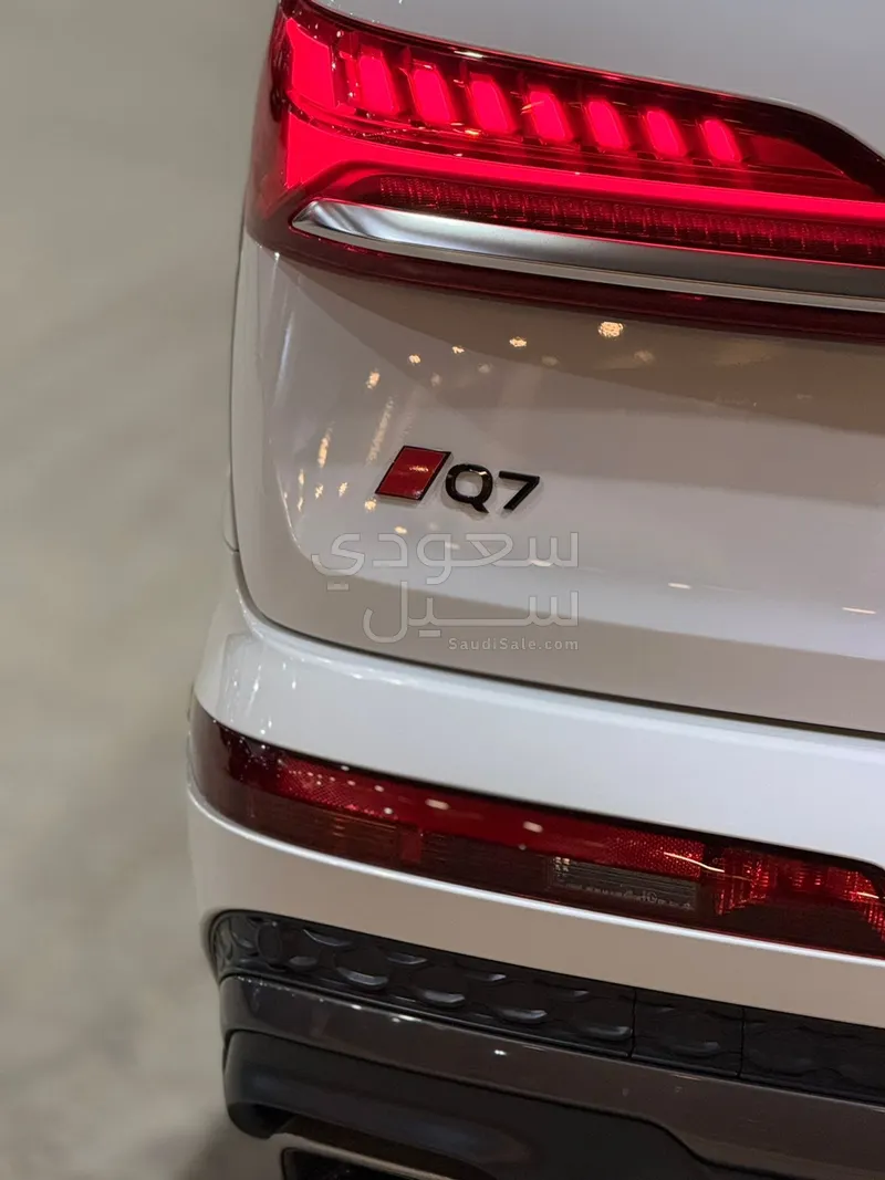 2025 اودي كيو 7