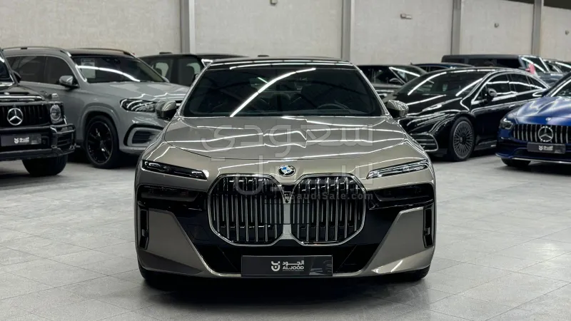 2023 بي ام دبليو الفئة السابعة 740أي