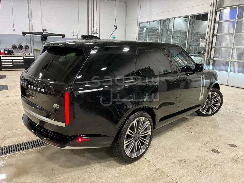 2023 لاند روفر رينج روفر اوتوبيوغرافي