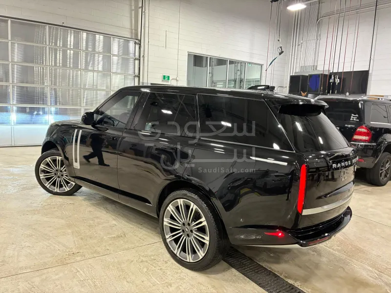 2023 لاند روفر رينج روفر اوتوبيوغرافي