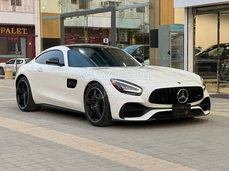 2020 مرسيدس - بنز جي تي