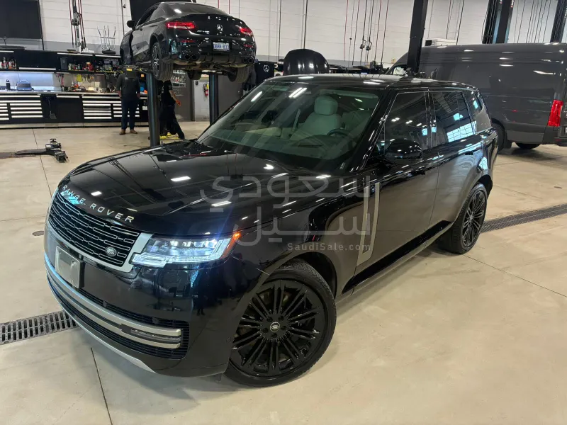 2024 لاند روفر رينج روفر فوج