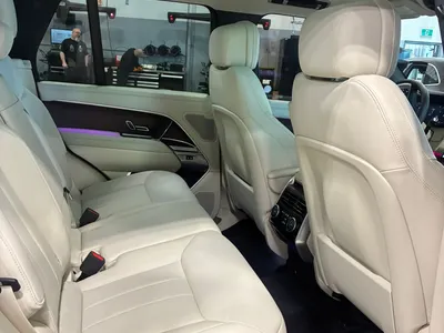 2024 لاند روفر رينج روفر فوج